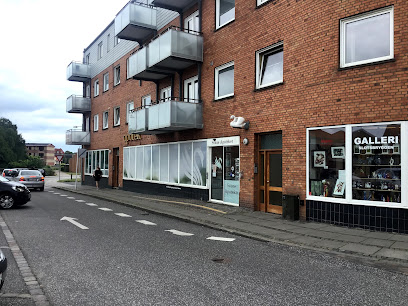 Nykøbing Falster Svane Apotek - Nykøbing Falster 1 AF1QipPfZM4r8lUFceRESvKmrpiaBhhfyLGGagCa3picw408 h306 k no